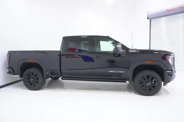 New 2026 Onyx Black GMC AT4 image 4