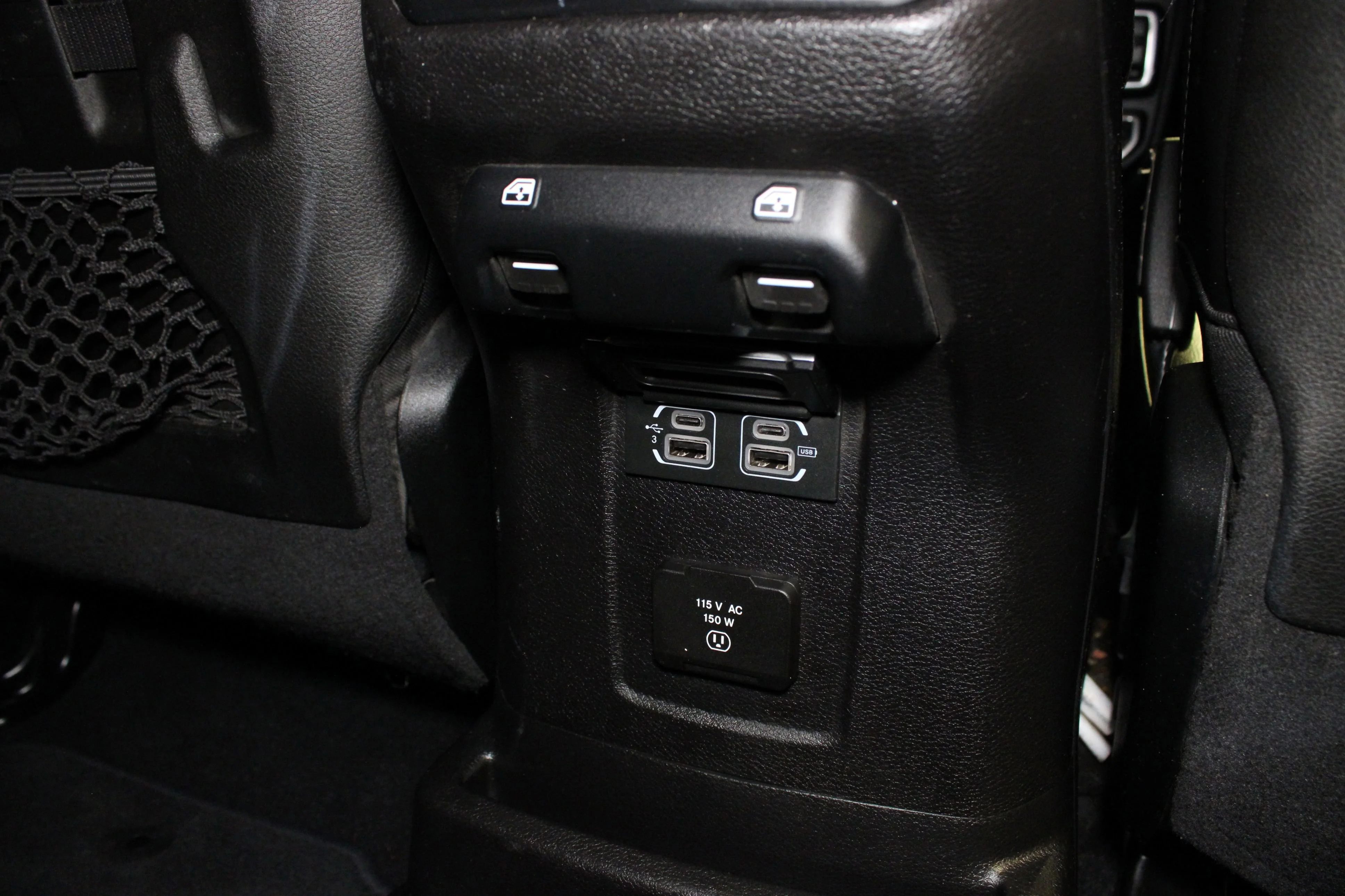 Used 2018 Ocean Blue Metallic Clearcoat Jeep Rubicon image 18