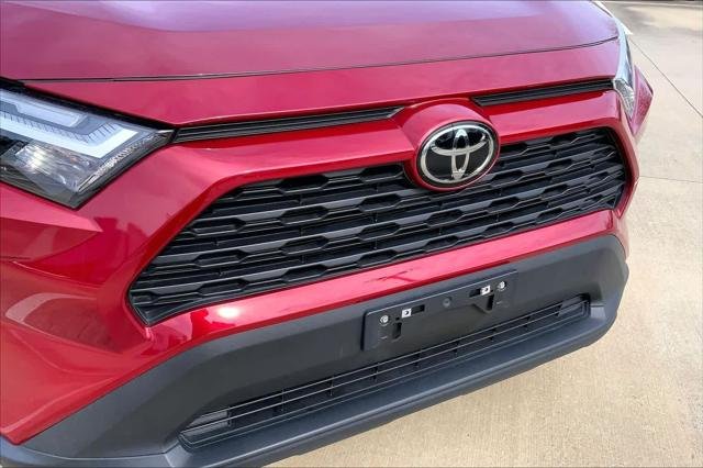 Certified Used 2024 RUBY FLARE PEARL* Toyota  image 31