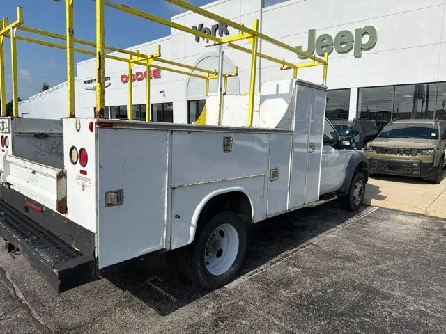 Used 2011 White Ford XL image 10
