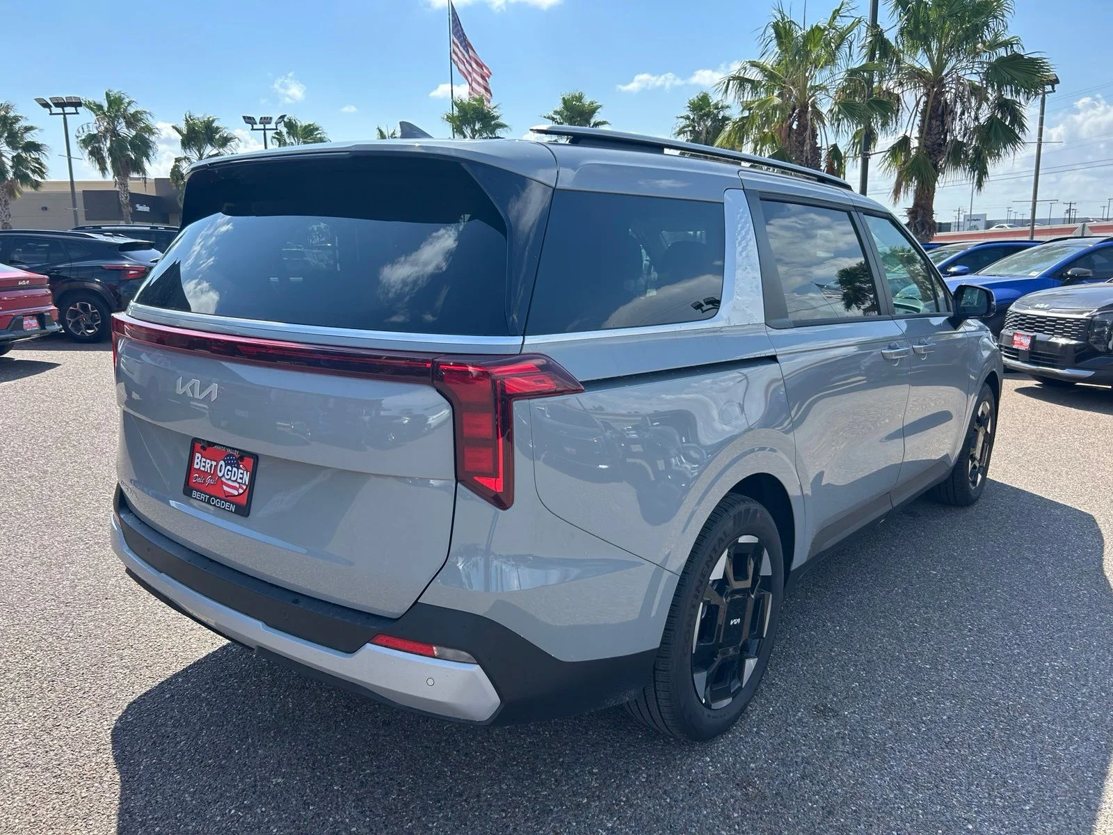New 2026 White Kia EX image 6