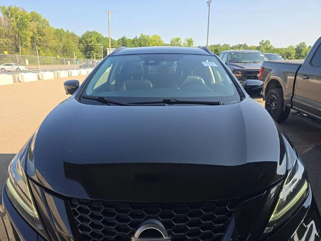Used 2024 Black Nissan SL image 3
