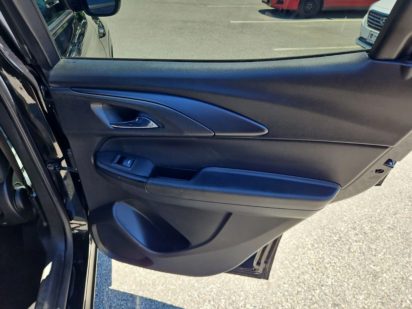 Used 2022 Black Chevrolet RS image 28