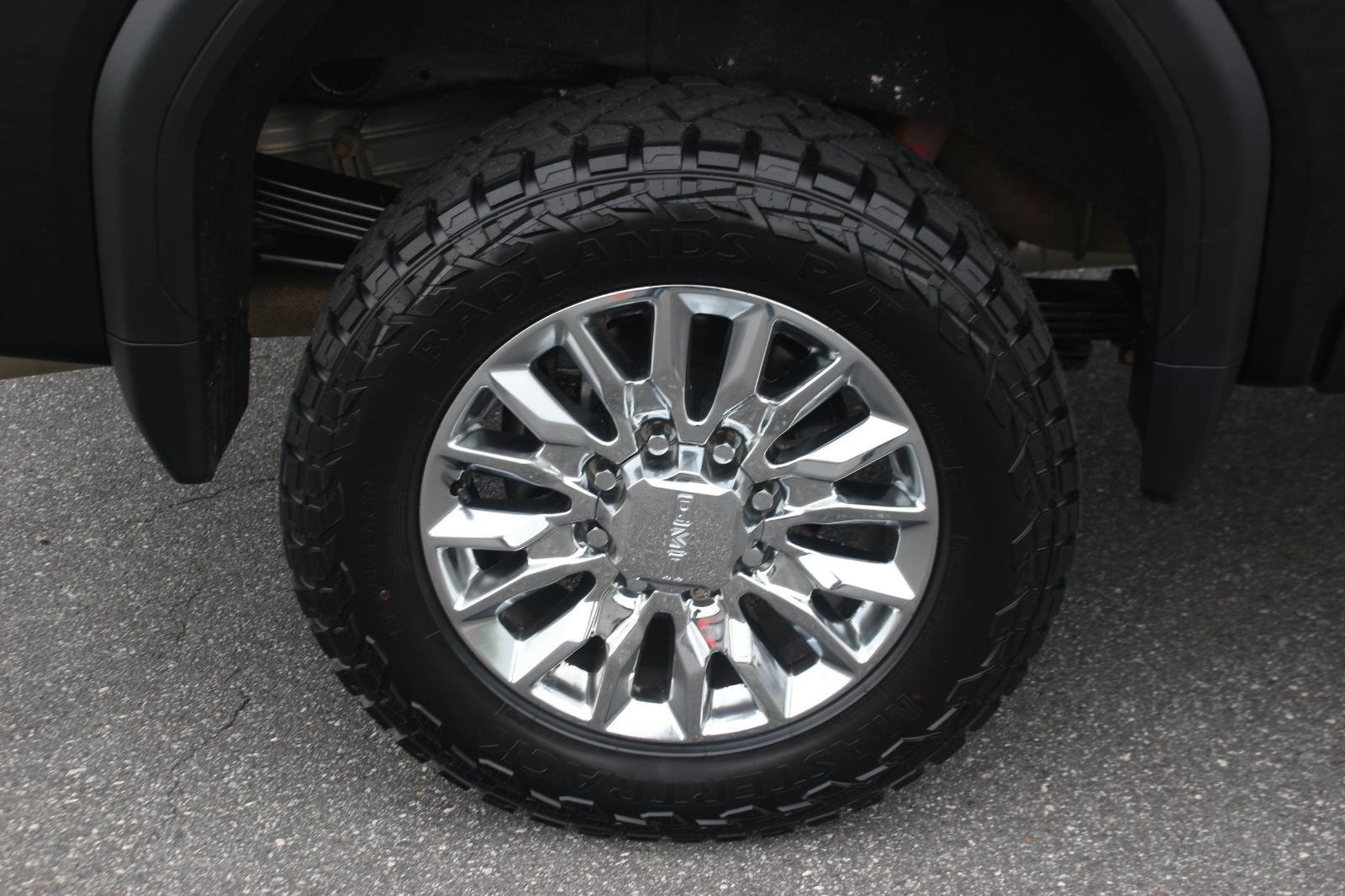 Used 2023 Ebony Twilight Metallic GMC Denali image 42