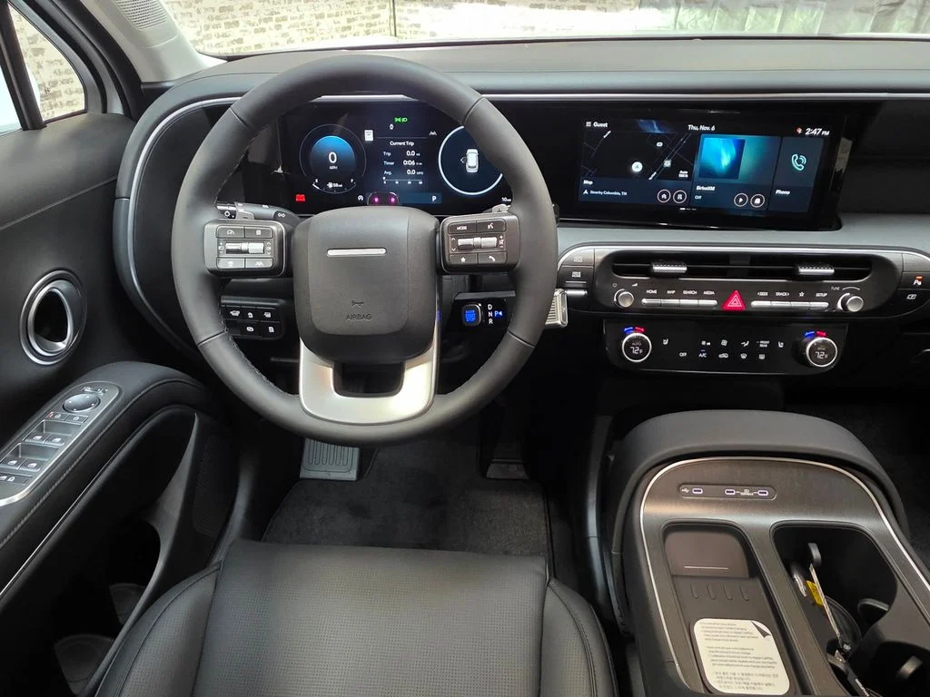 New 2026 Creamy White Pearl Hyundai SEL image 15