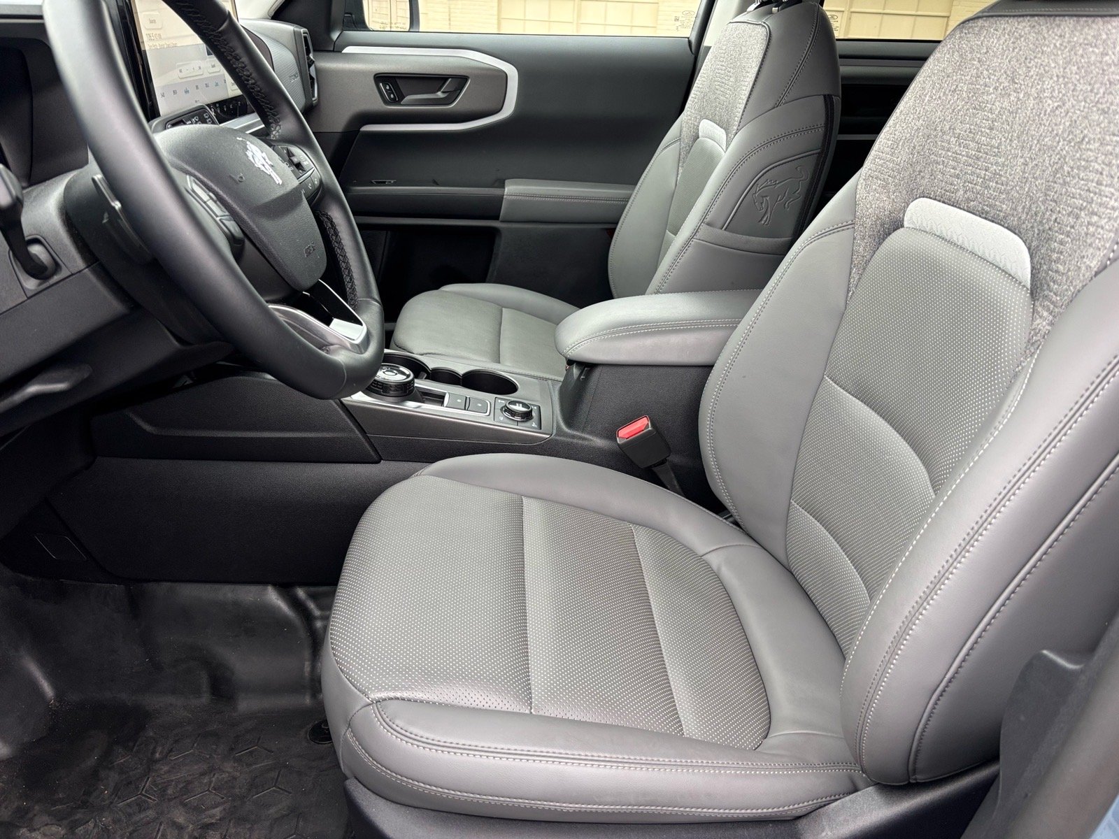 Used 2025 Gray Ford BADLANDS image 9