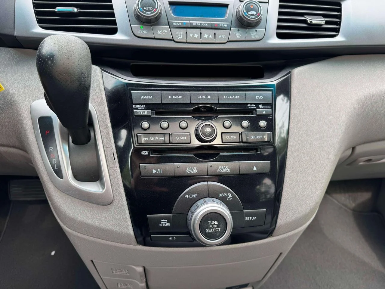 Used 2012 Polished Metal Metallic Honda EX-L image 36
