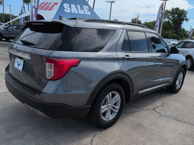 Used 2023 Gray Ford XLT image 4