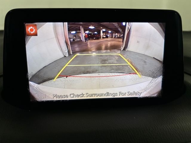 Used 2018 White Mazda Grand Touring image 26