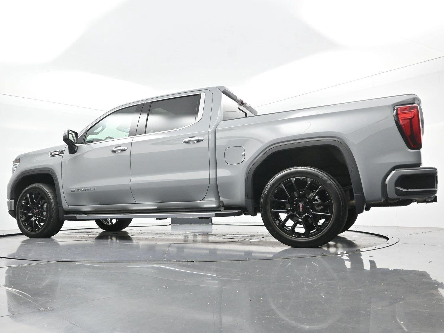Used 2025 Thunderstorm Gray GMC Denali image 48