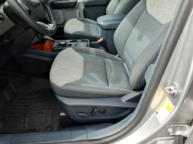 Used 2022 Silver Ford XLT image 15