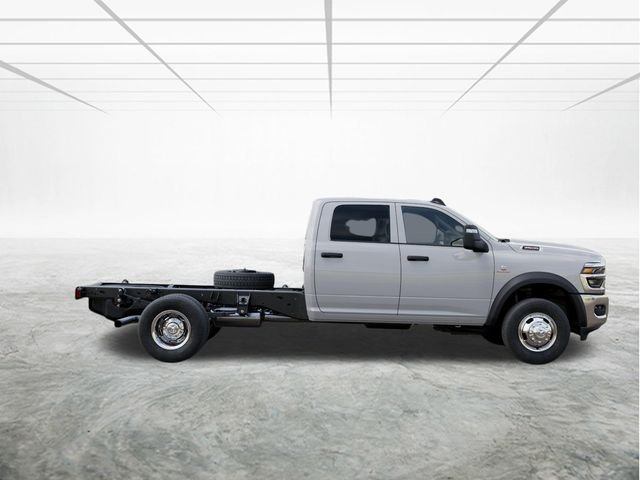 New 2026 Bright White Clearcoat RAM Tradesman image 22