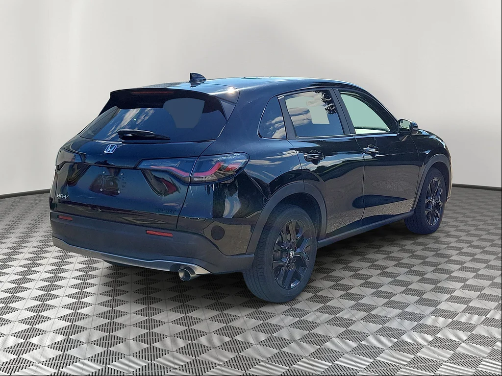 2024 Honda HR-V Sport, photo 3 of 12