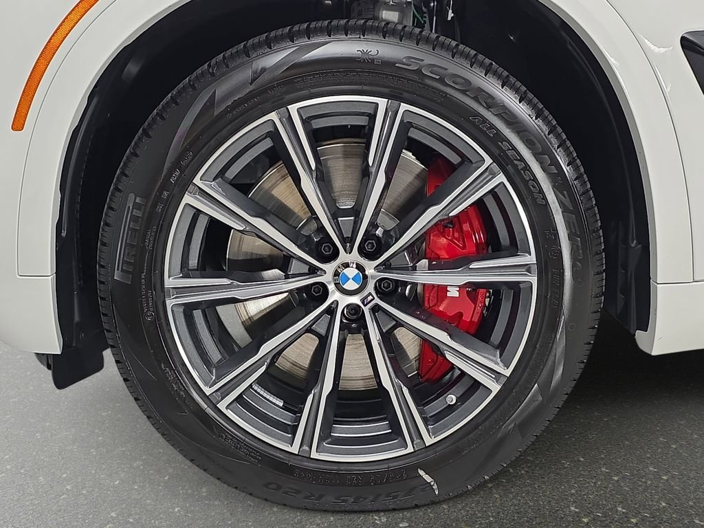 New 2026 Alpine White BMW xDrive50e image 32
