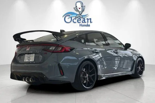 New 2026 Sonic Gray Pearl Honda  image 8