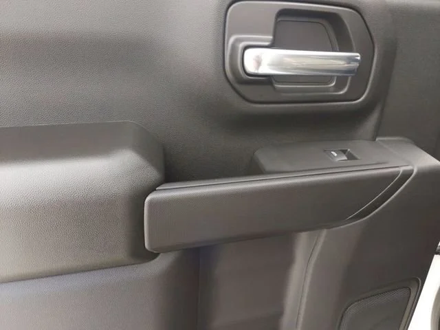 2025 GMC Sierra 3500HD Pro - Photo 33