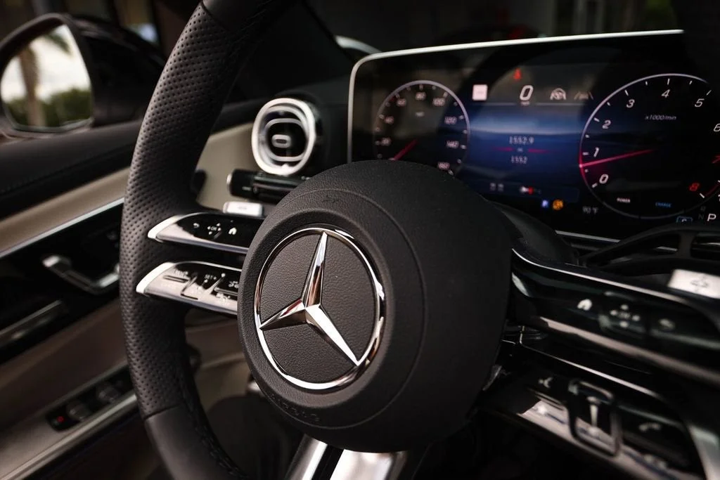 Used 2026 Graphite Gray Metallic Mercedes-Benz CLE 300 image 29