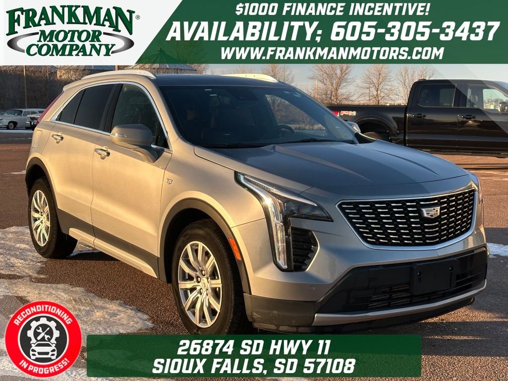 2023 Cadillac XT4 Premium Luxury