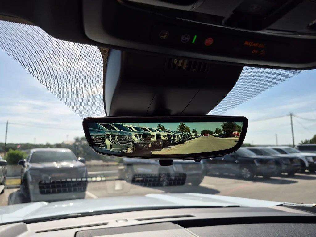 2026 GMC Yukon XL Denali - Photo 29