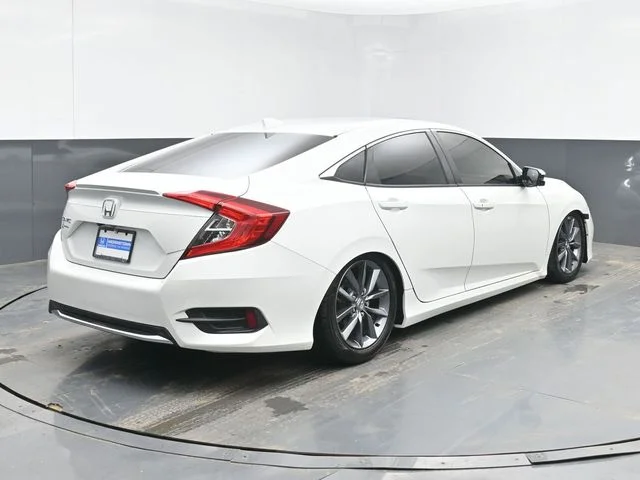 Used 2019 White Honda EX image 9