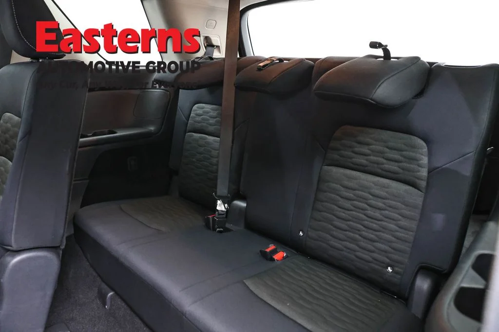 Used 2025 Red Nissan SV image 25
