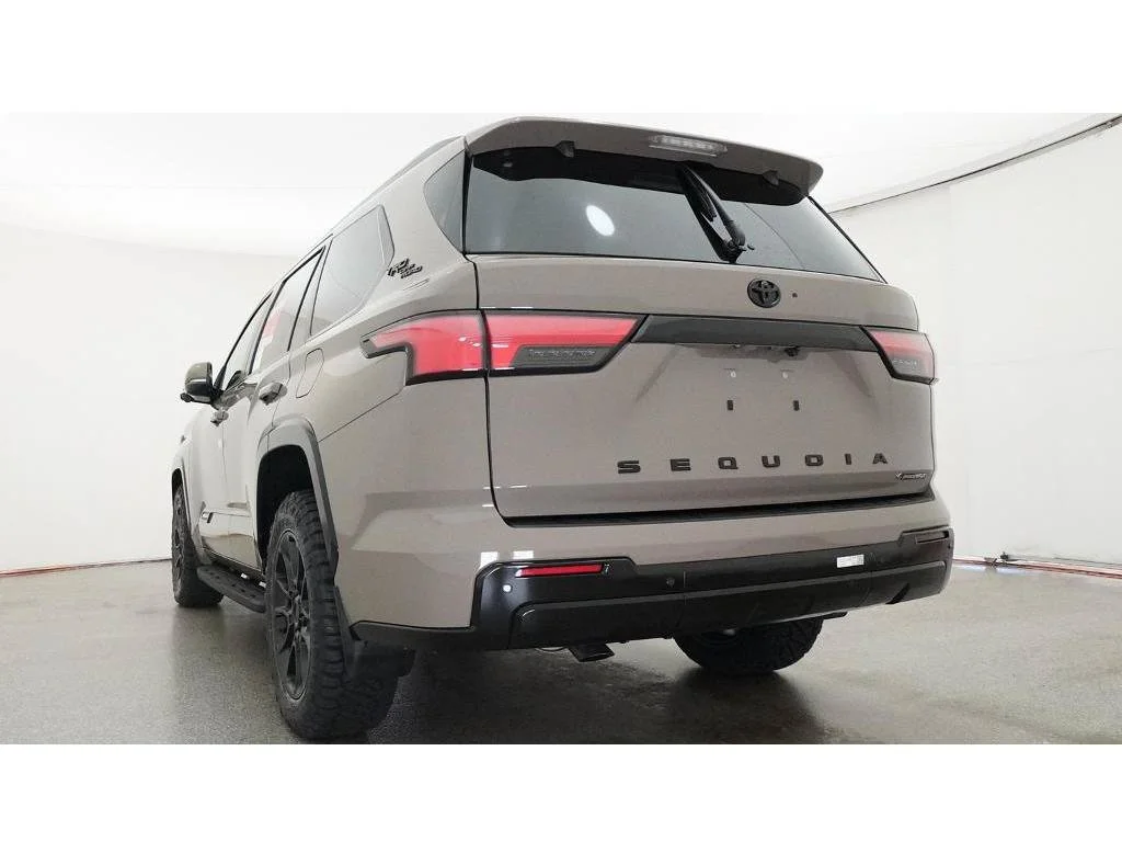 New 2026 Mudbath Toyota Platinum image 22