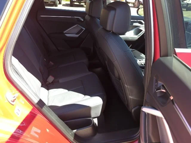 Used 2025  Audi Premium image 23