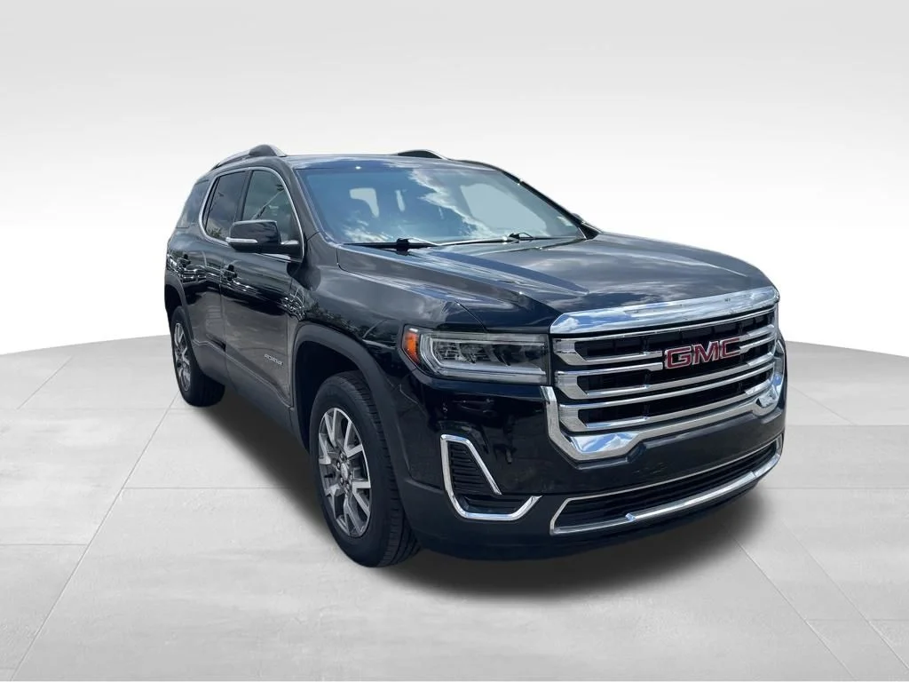 Used 2023 Black GMC SLE image 7