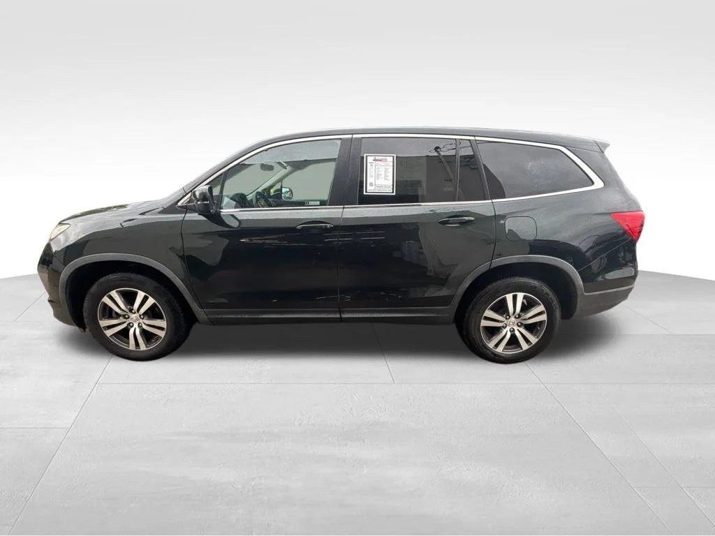 Certified Used 2018 Black Honda EX image 2