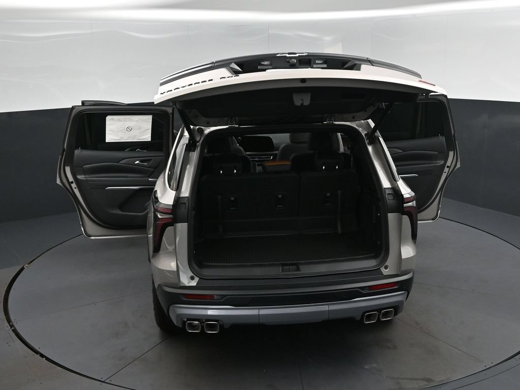 2027 Chevrolet Traverse Z71 - Photo 48