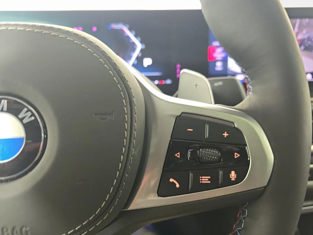 Used 2026 Dravit Grey Metallic BMW M60i image 18
