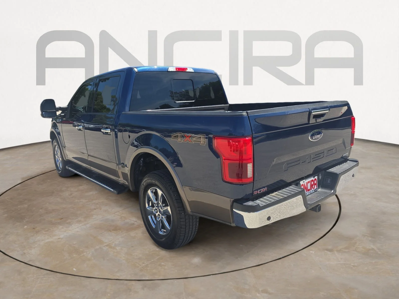 Used 2019 Agate Black Metallic Ford LARIAT image 8