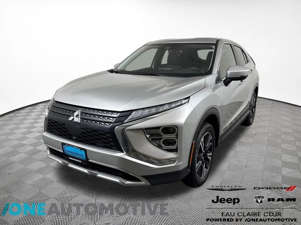 2024 Mitsubishi Eclipse Cross SE S-AWC's photo