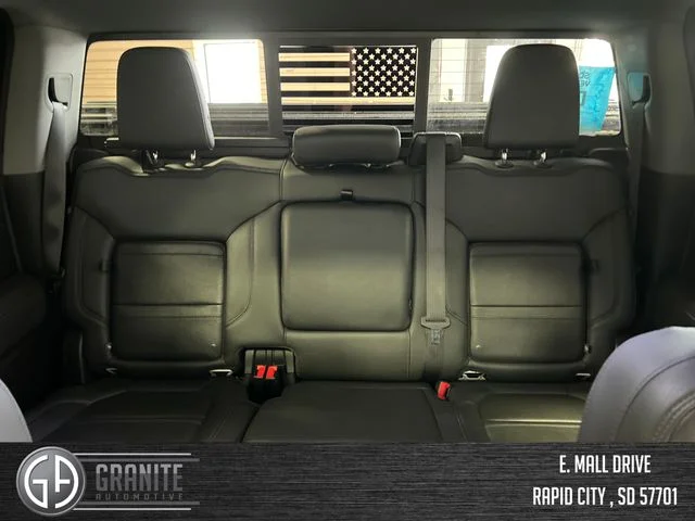 Used 2020 White GMC Denali image 37