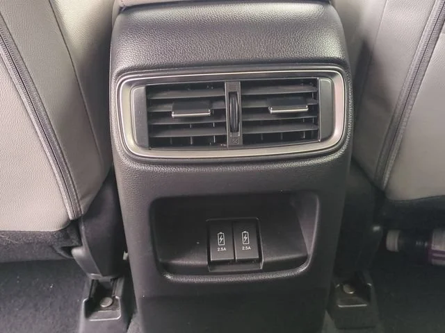 Used 2018 Silver Honda Touring image 30