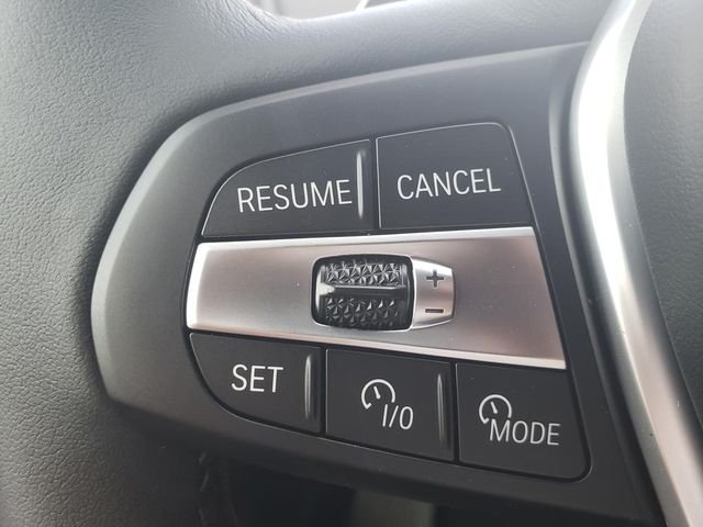 New 2026 Black Sapphire Metallic BMW xDrive40i image 26