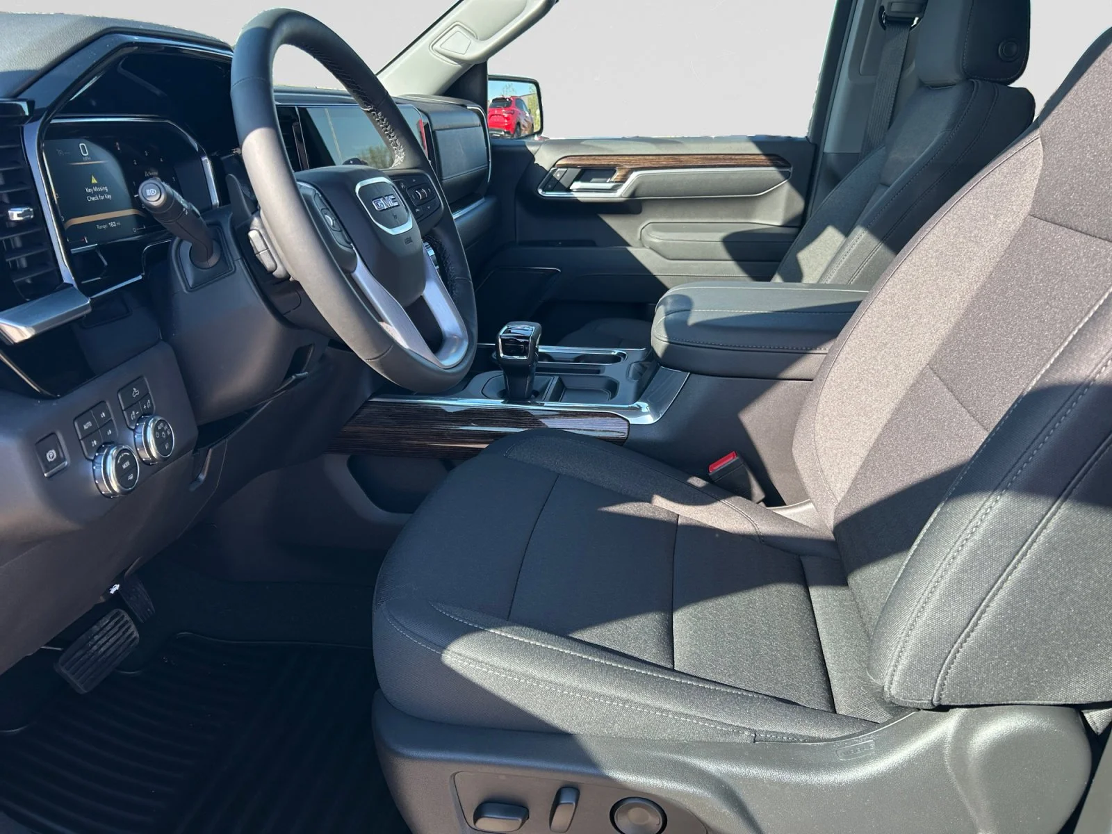 New 2026 Sterling Metallic GMC Elevation image 13