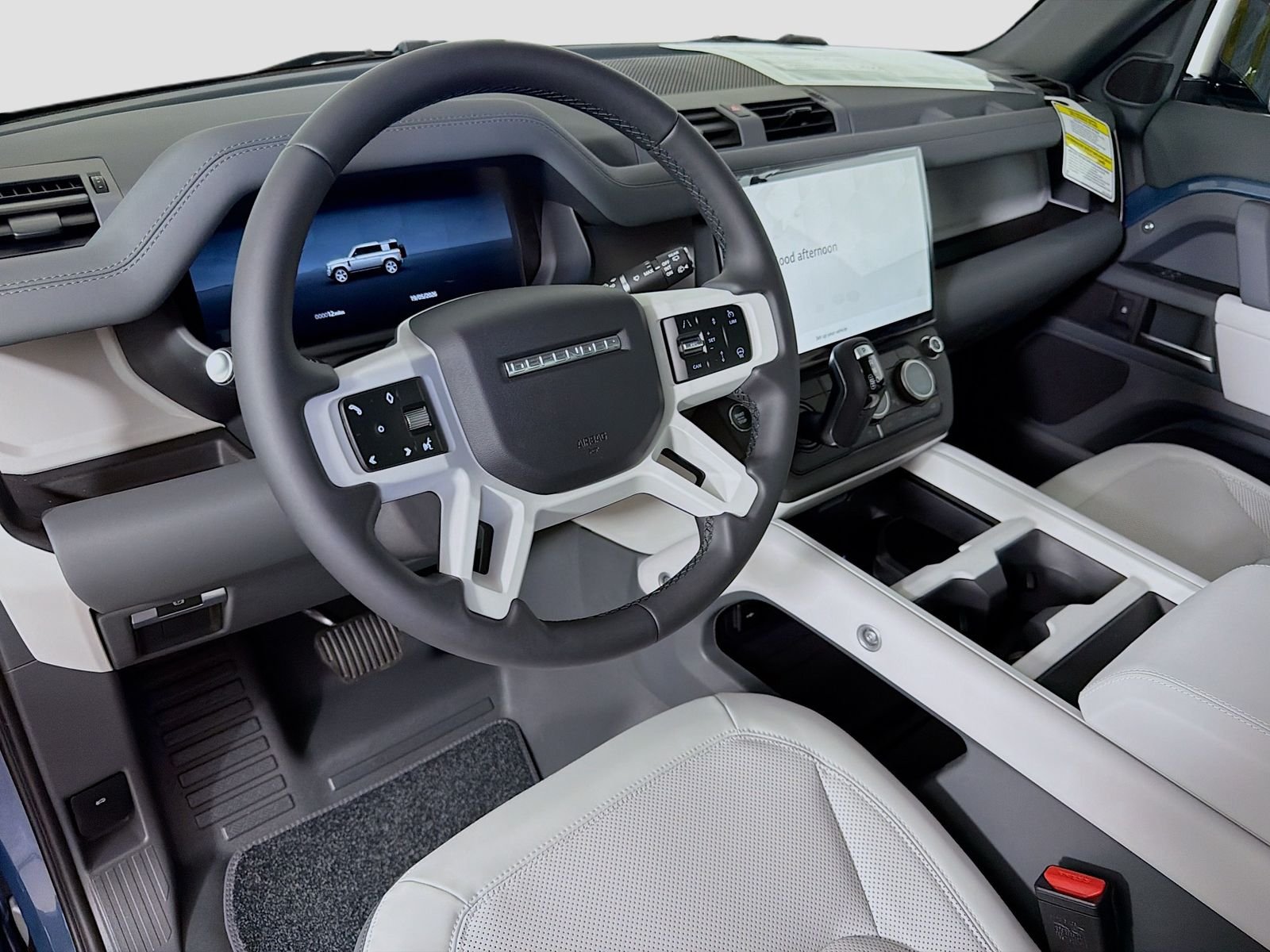 New 2026 Tasman Blue Land Rover X-Dynamic SE image 10