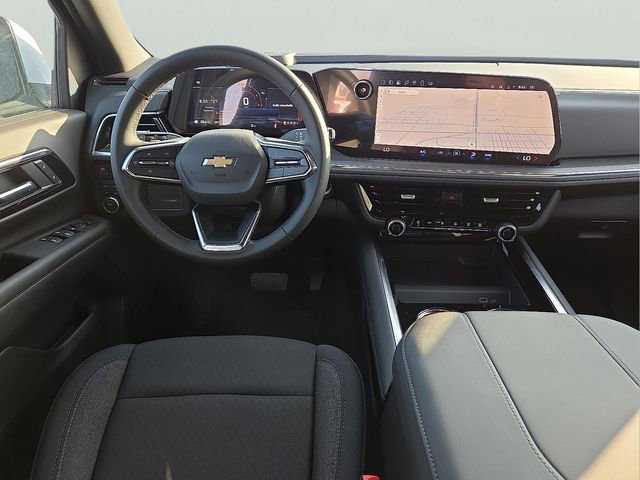 2025 Chevrolet Tahoe LS - Photo 13