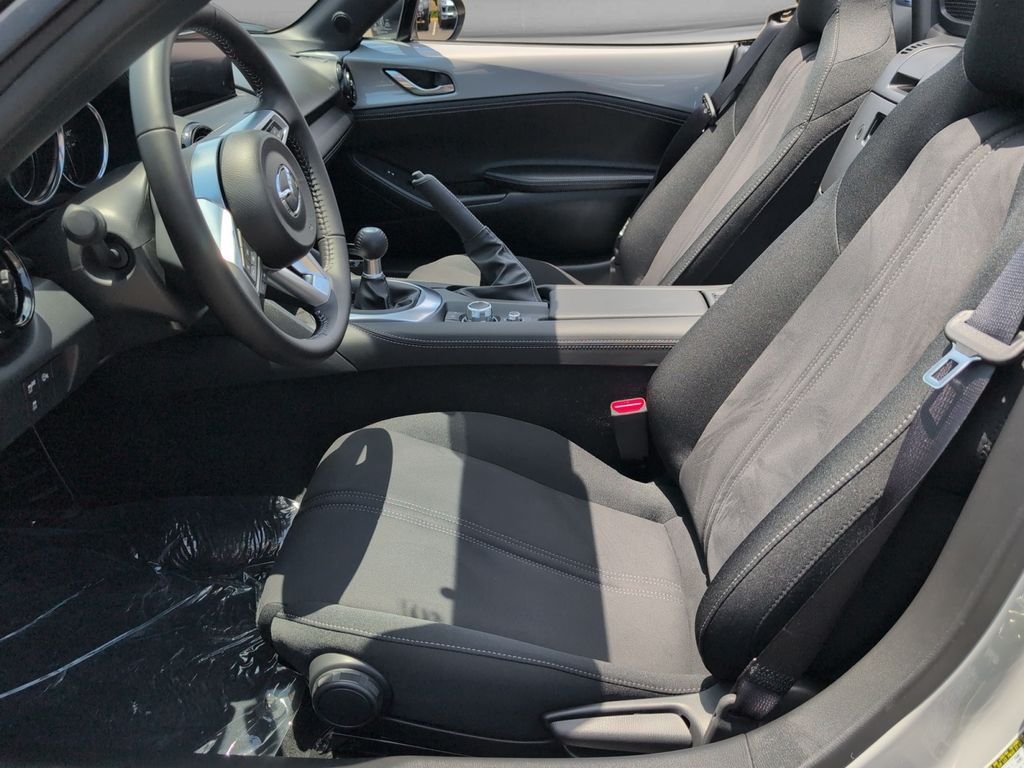 New 2026 Aero Gray Metallic Mazda Club image 21