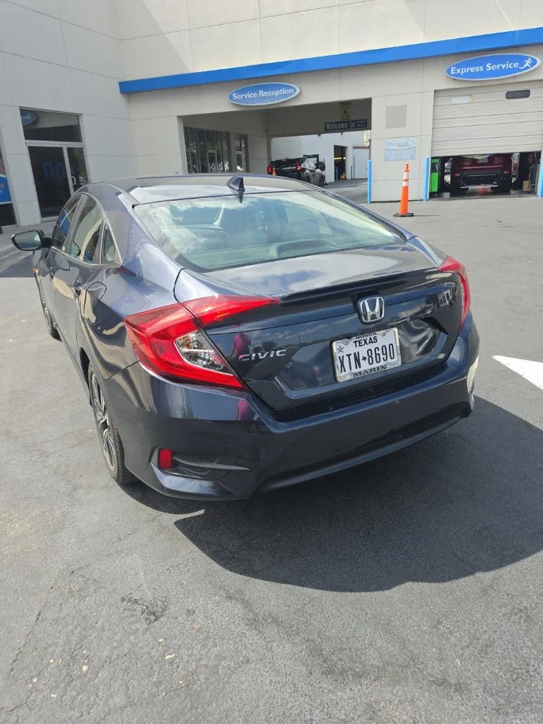 Used 2018 Cosmic Blue Metallic Honda EX-T image 7