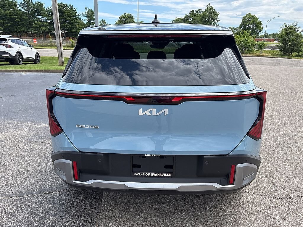 New 2027 Frost Blue / Black Roof Kia S image 6