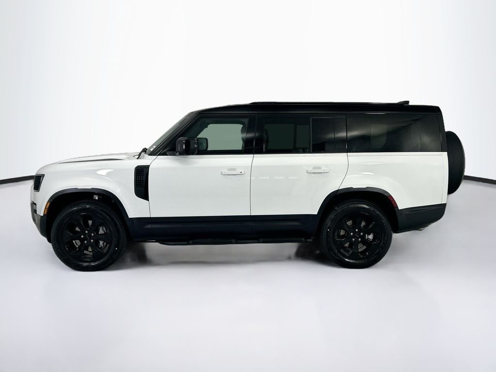 2026 Land Rover Defender S - Photo 8