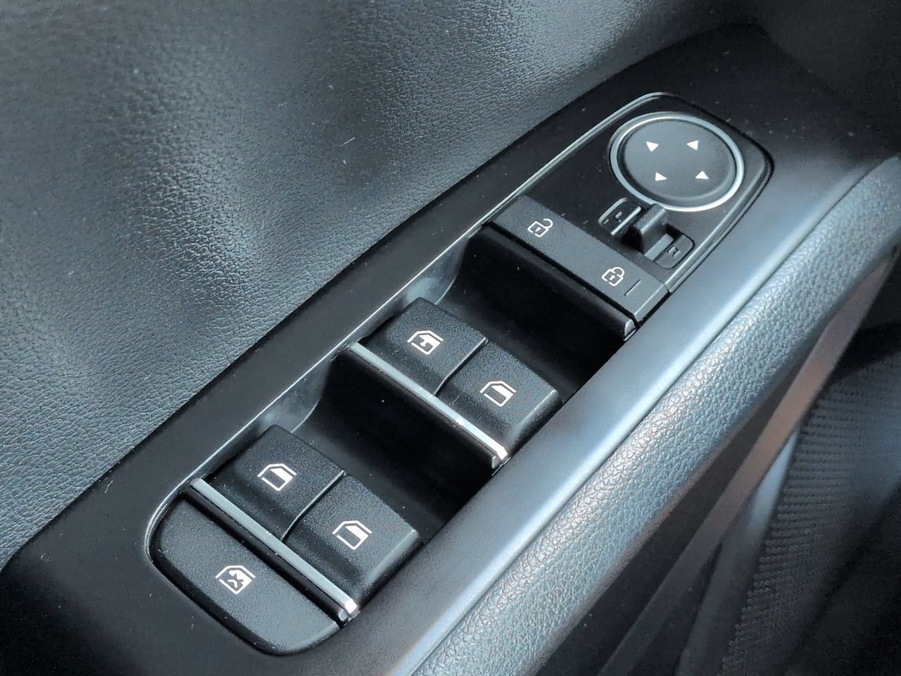 Used 2023 Steel Gray Kia EX image 29