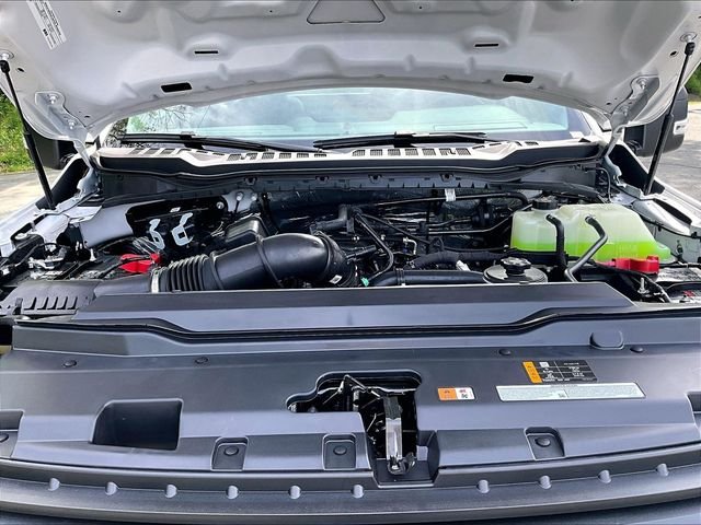 New 2026 Oxford White Ford XL image 25