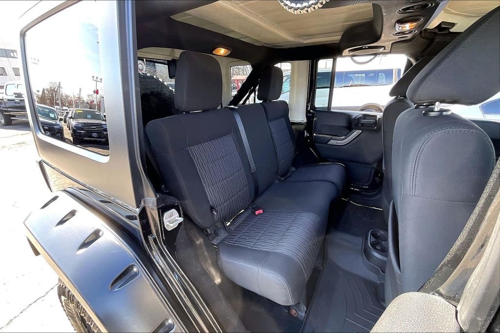 2011 JEEP WRANGLER - Image 22