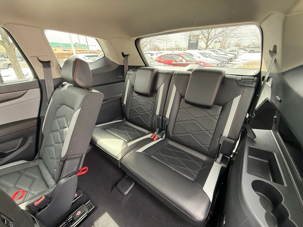 2024 Volkswagen Atlas Atlas Peak Edition - Photo 30