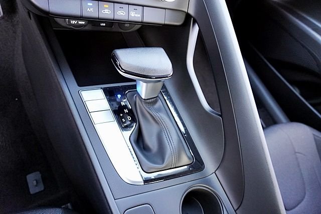 New 2026 White Hyundai SE image 30