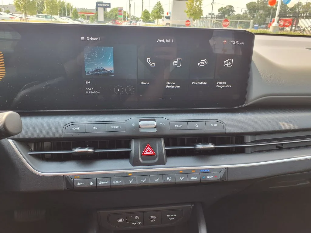 Used 2025 Black Kia LXS image 25