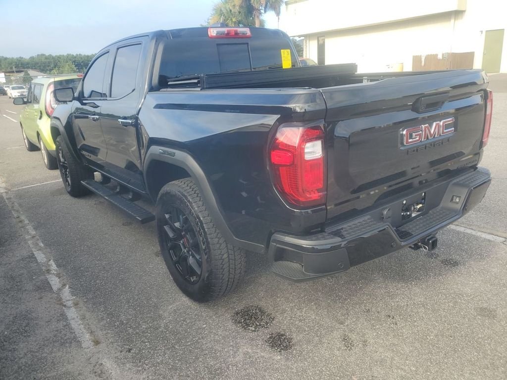 Used 2025 Onyx Black GMC Denali image 3